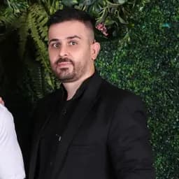 فرشادیگانه
